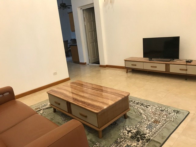 Bán biệt thự khu T Ciputra mặt trong, dt 150m2, nội thất đầy đủ, giá bán 150tr/m2. LH 0963492659 4