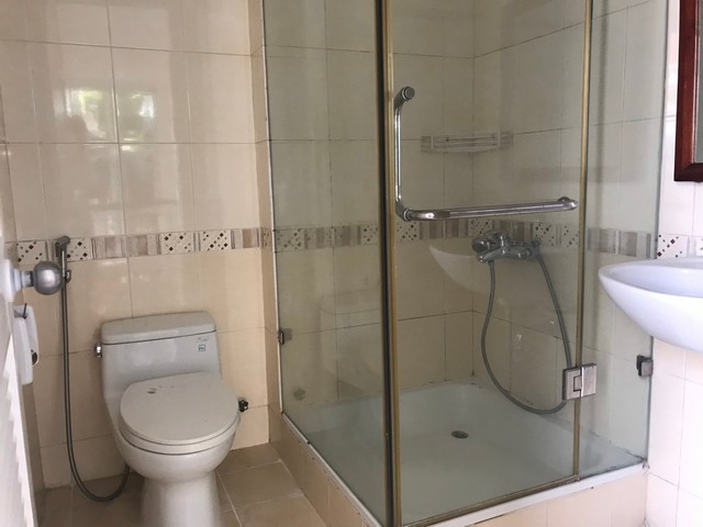 Bán biệt thự khu T Ciputra mặt trong, dt 150m2, nội thất đầy đủ, giá bán 150tr/m2. LH 0963492659 9