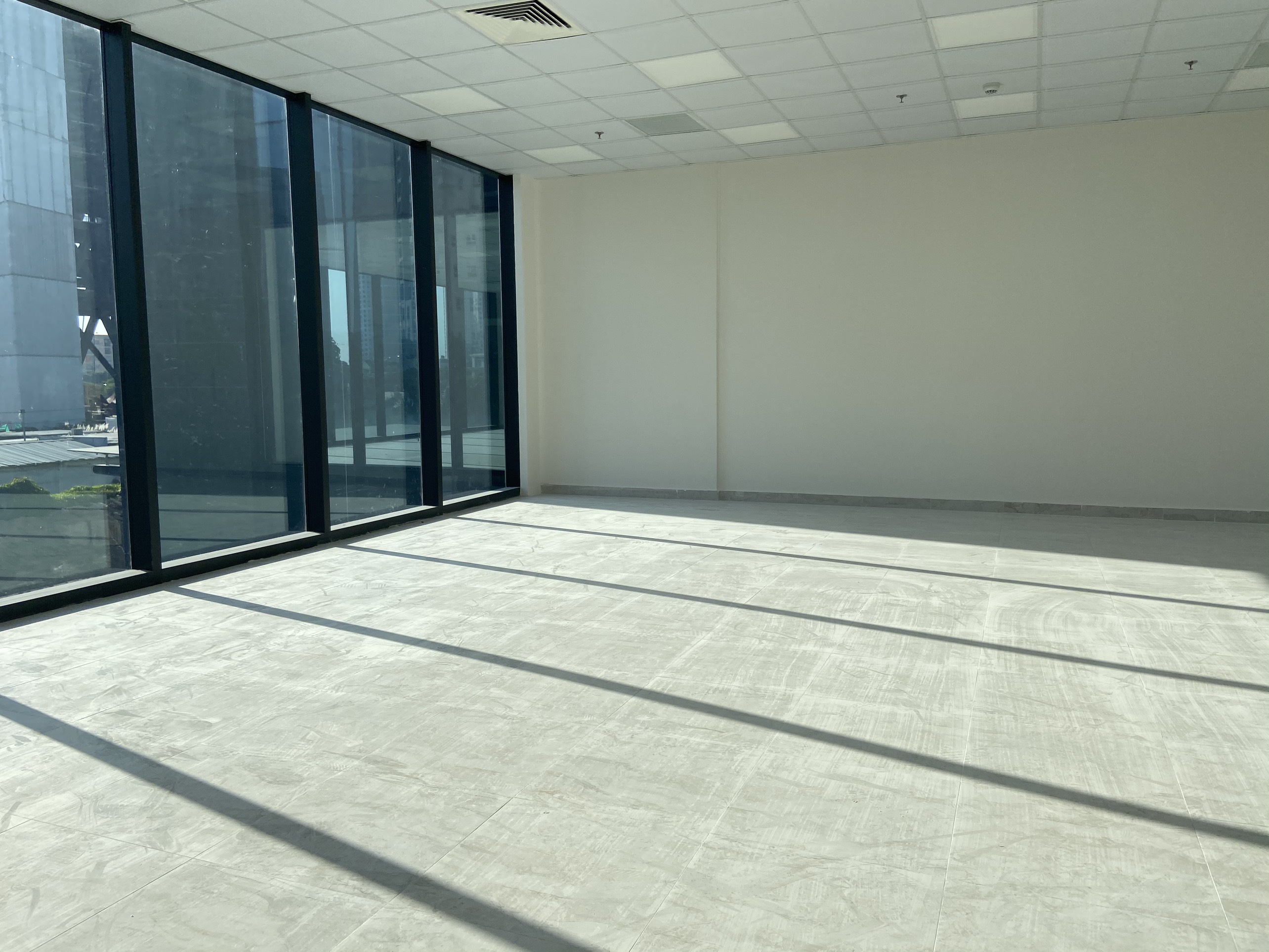 Bán Shop chân đế tòa S56 Sunshine City, diện tích 110m2, đầu tư kinh doanh tiềm năng, dân cư đông đúc văn minh 4