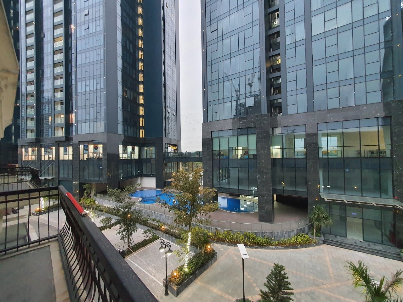 Chính chủ bán căn Shophouse Sunshine City, Căn dãy A, view vườn hoa siêu đẹp, đầu tư sinh lời cao 2