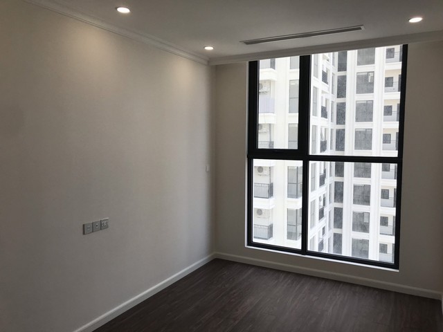 Chính chủ cần bán căn 2 ngủ tòa R2 Sunshine Riverside Ciputra Tây Hồ 2