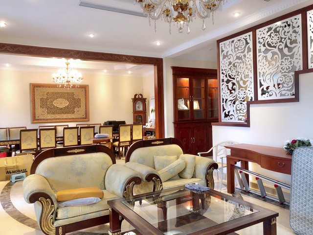 Chính chủ cho thuê biệt thự Ciputra căn góc dãy D2, DT 380m2 sân vườn rộng, nội thất đẳng cấp 4