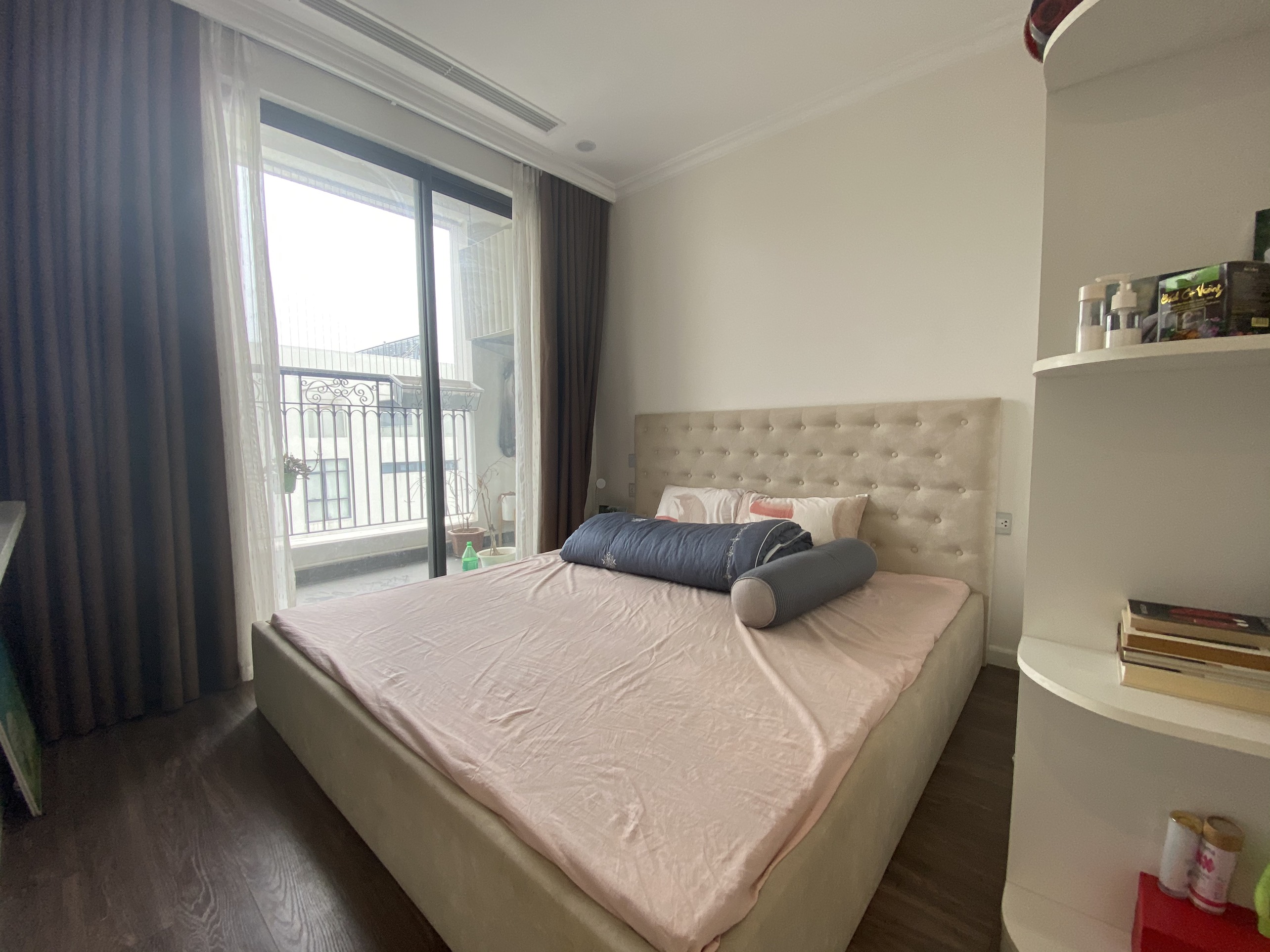 Chính chủ gửi bán căn 2 ngủ 2 vệ sinh tòa R1 Sunshine Riverside đầy đủ nội thất cao cấp 5