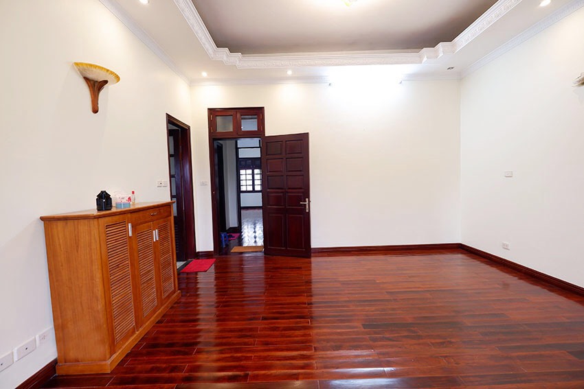 Cho thuê biệt thự dãy D3 Ciputra Nam Thăng Long, DT 180m2, 5 ngủ, nội thất đẹp 8