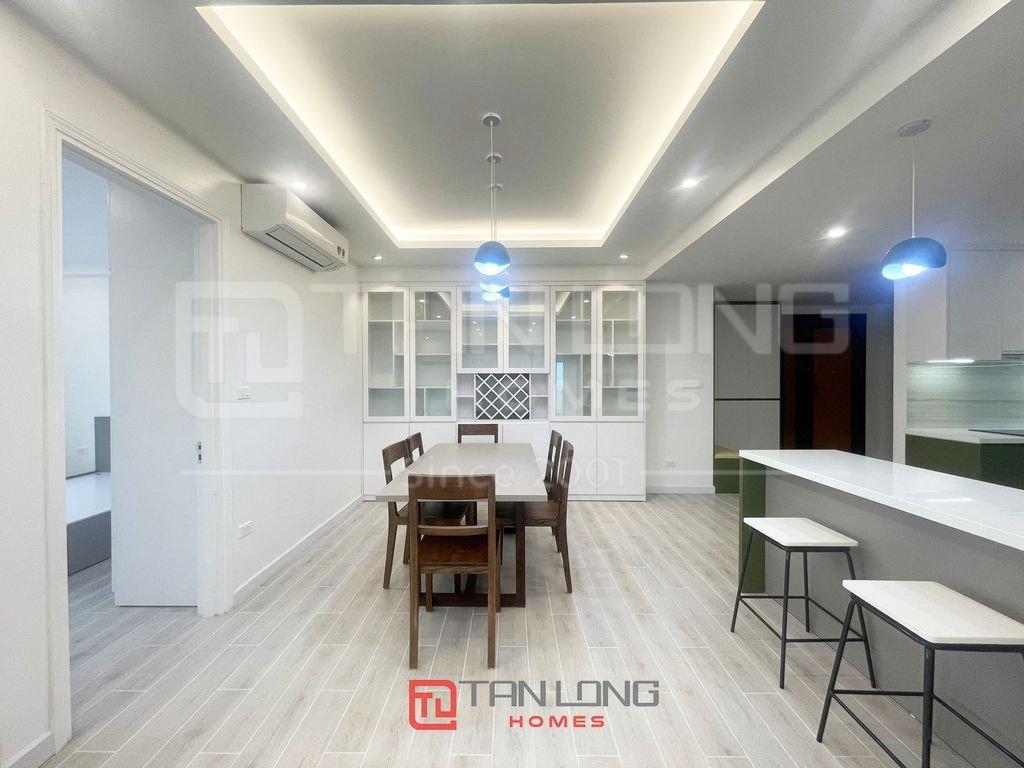 Cho thuê căn hộ siêu đẳng cấp 4PN/154m2 full đồ nhập khẩu tòa E1 Ciputra 7