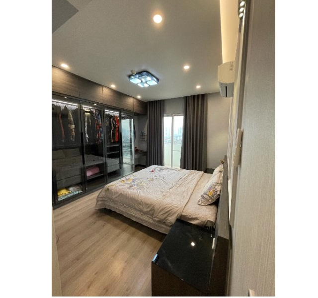 Chủ nhà gửi bán căn hộ tòa E4 Ciputra Nam Thăng Long, dt 153m2, hướng Đông Nam rất mát 4