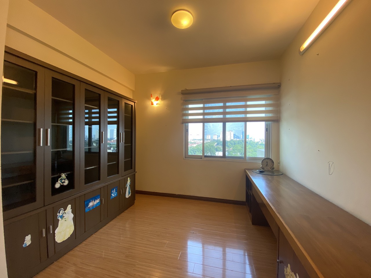 Chuyển nhượng căn hộ E1-02-03 Ciputra: 4PN/153m2 tầng cao view thoáng 10