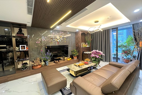 Chuyển nhượng căn hộ 105m2 tầng trung view thoáng full đồ nhập khẩu tòa S4