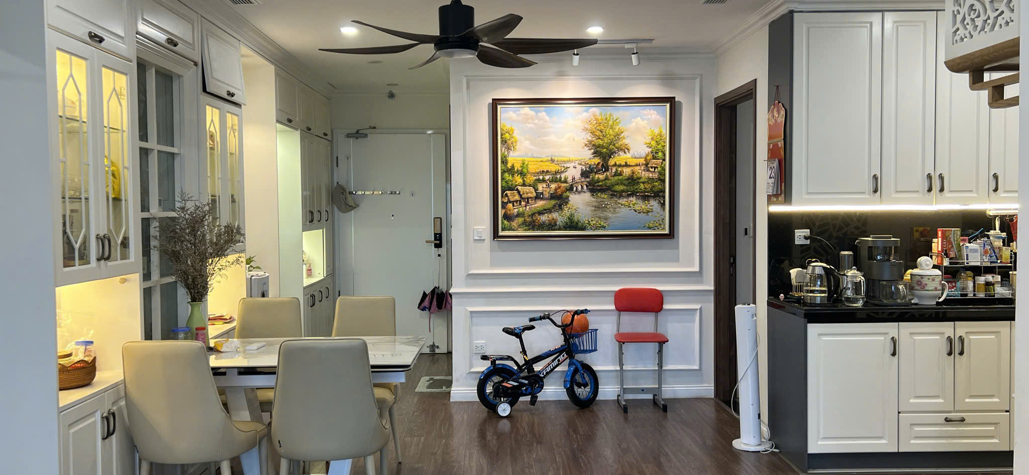 Bán căn hộ Sunshine City tòa S6-01 diện tích 99m2/3 ngủ view sân Golf cửa Tây Bắc bao phí có sổ hồng