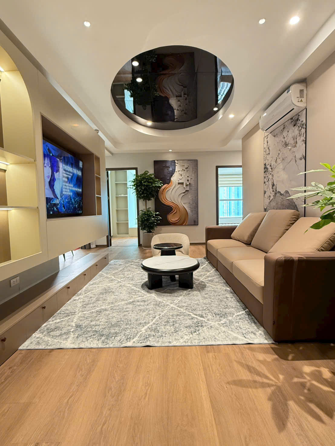 Chính chủ bán căn 3 ngủ tầng trung tòa B full nội thất đẹp IA20 ciputra giá tốt