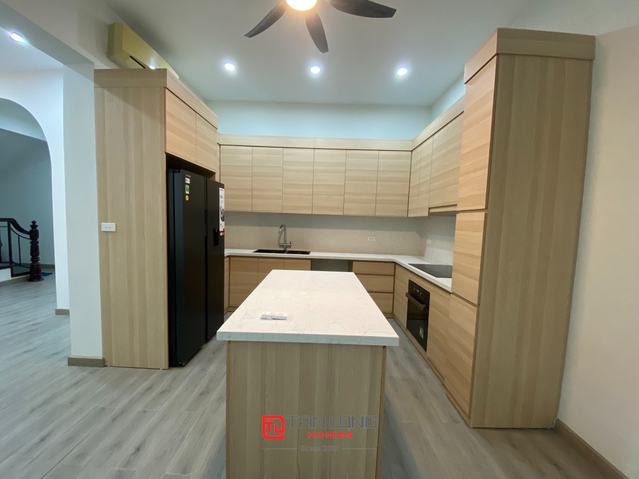 Sẵn biệt thự lô góc tại T9 Ciputra cho thuê: 5PN/320m2 full đồ có bể bơi 5