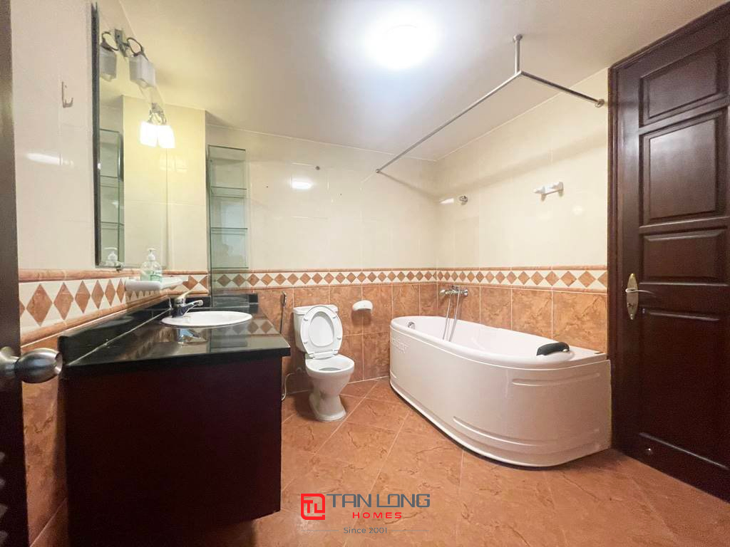 Bán biệt thự C4 Ciputra: 5PN/198m2 đồ cơ bản, sẵn sổ đỏ, vị trí đẹp 12