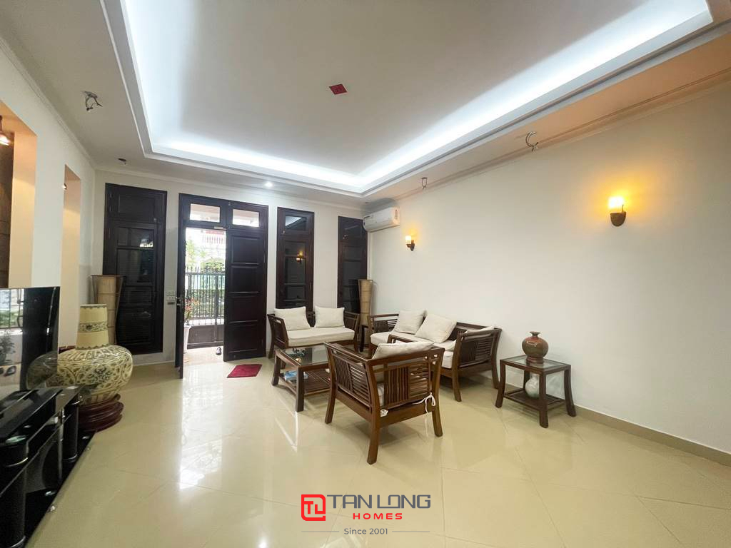 Bán biệt thự C4 Ciputra: 5PN/198m2 đồ cơ bản, sẵn sổ đỏ, vị trí đẹp 3