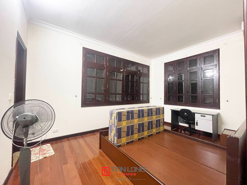 Bán biệt thự C4 Ciputra: 5PN/198m2 đồ cơ bản, sẵn sổ đỏ, vị trí đẹp 9