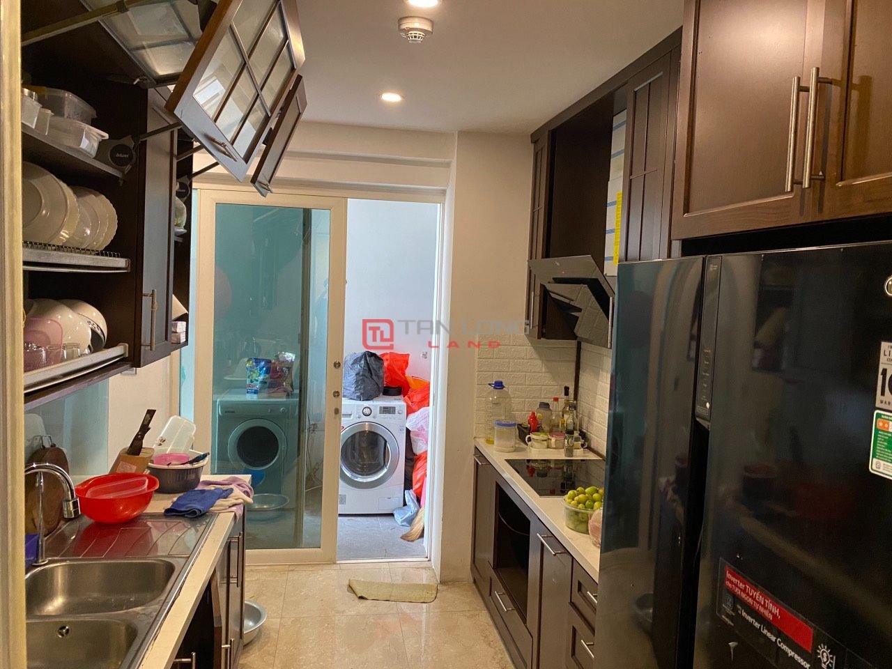 Cần cho thuê căn 3 ngủ 114m2 tầng thấp hướng Nam mát mẻ tại L1 Ciputra 8