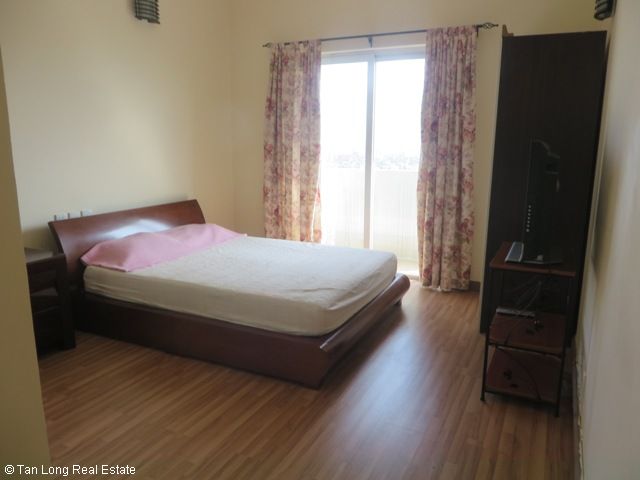 Căn hộ 4 phòng ngủ cho thuê với giá hợp lý ở Ciputra, Tây Hồ, Hà Nội. 8
