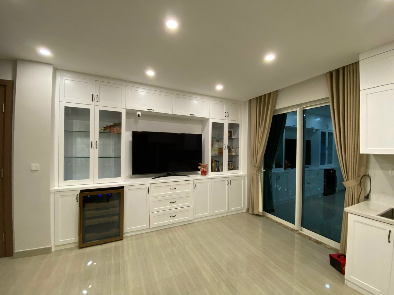 Cho thuê căn hộ 2 ngủ 72m2 full đồ view thoáng tòa L3 The Link 1