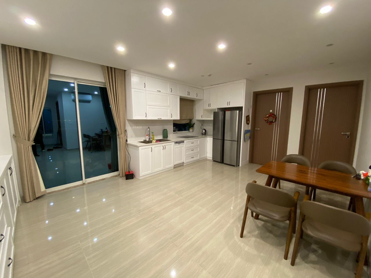 Cho thuê căn hộ 2 ngủ 72m2 full đồ view thoáng tòa L3 The Link 2