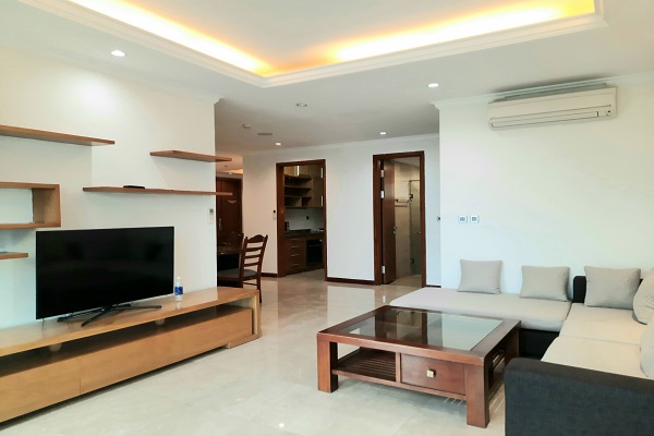 Chính chủ cho thuê căn 3PN/154m2 full đồ view đẹp tại L1 Ciputra