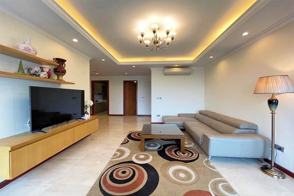 Cho thuê căn 3PN/154m2 full đồ view thoáng