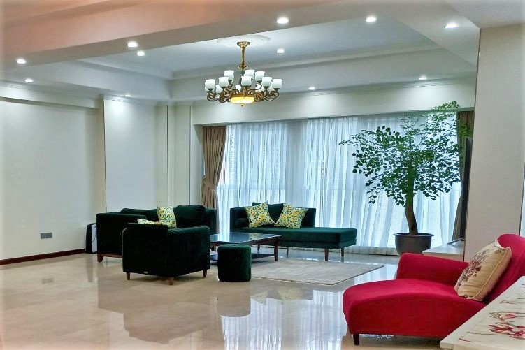 Cho thuê căn hộ 4 ngủ 280m2 full đồ nhập khẩu tòa L2 Ciputra