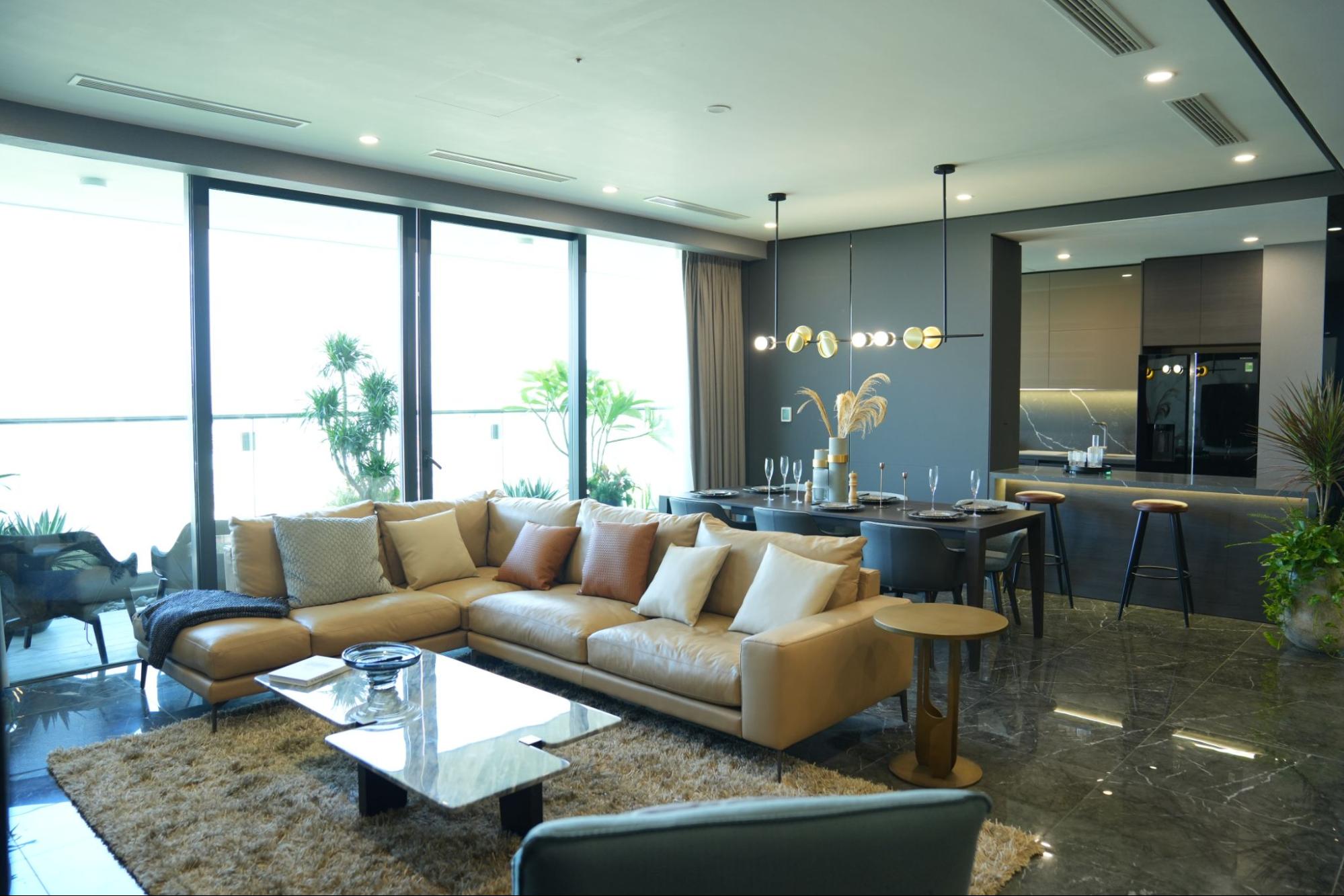 Cho thuê căn hộ Duplex Sunshine Golden River - 178m2 - Nội thất hoàn thiện sang trọng