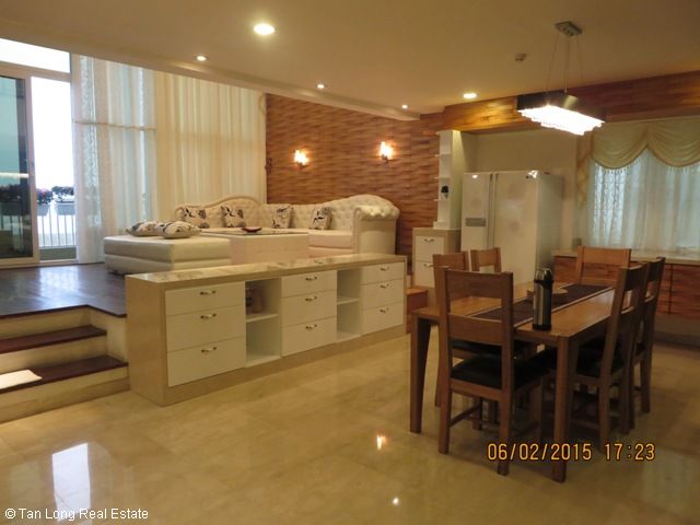 phòng ăn căn hộ penthouse ciputra